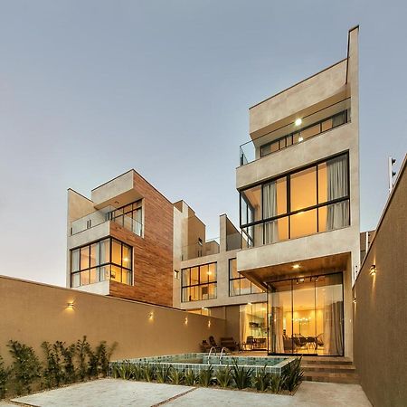 Balneário Camboriú Casa Requinte, 4 Suites , Piscina II מראה חיצוני תמונה