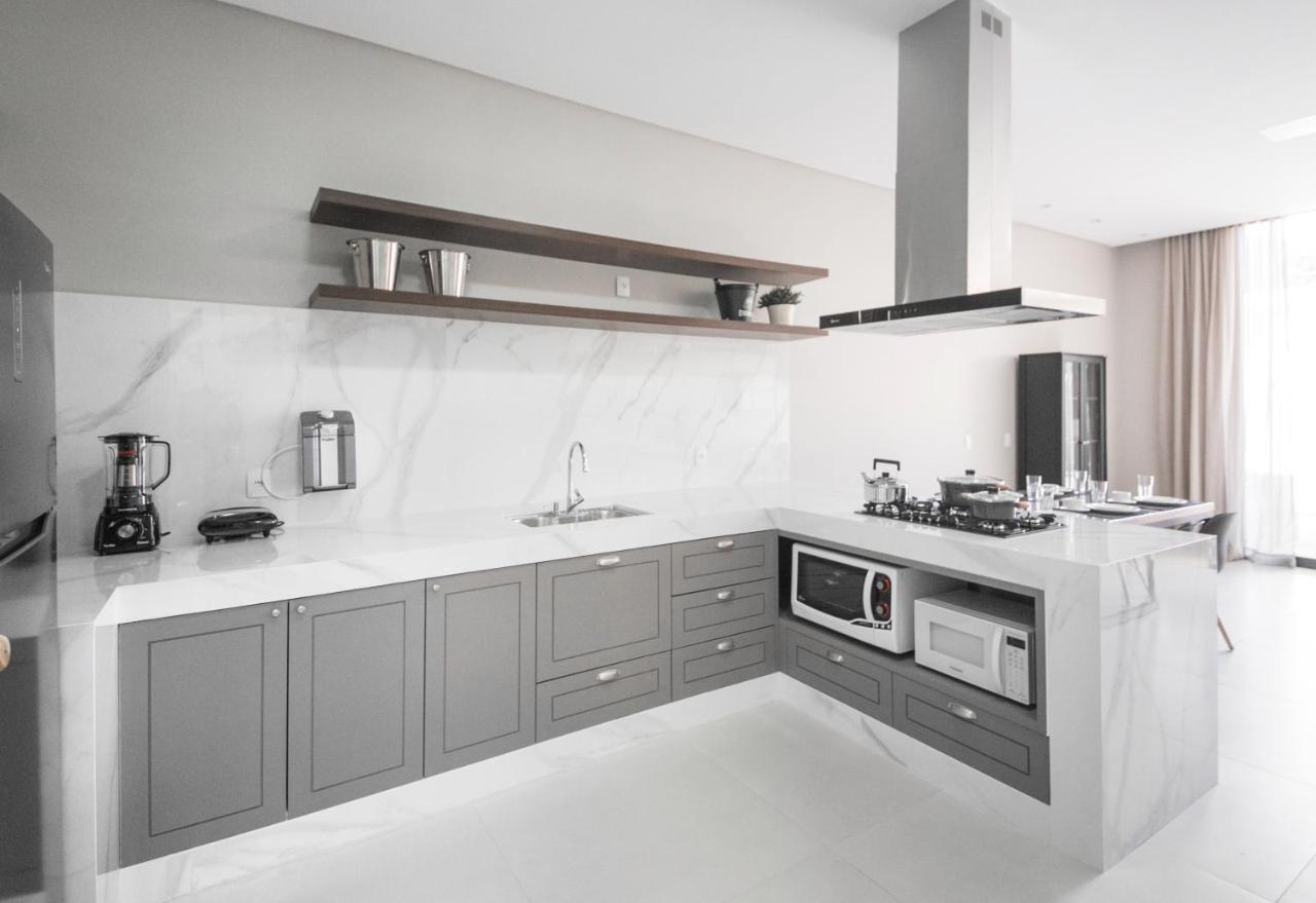 Balneário Camboriú Casa Requinte, 4 Suites , Piscina II מראה חיצוני תמונה